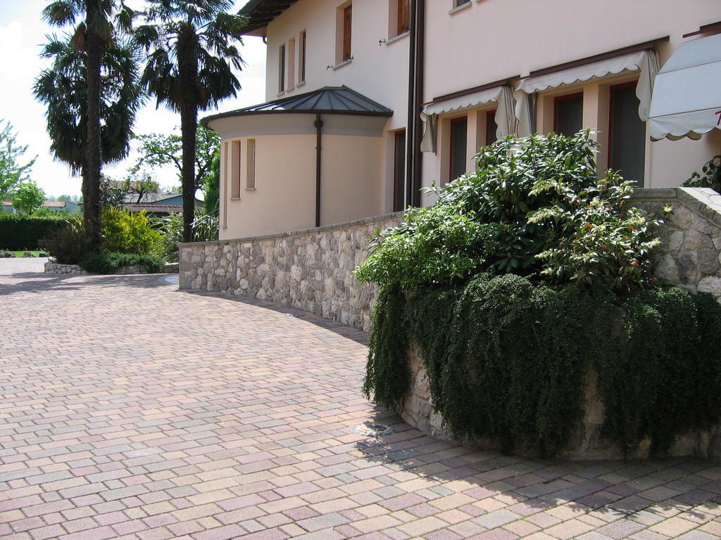 Hotel Da Si-Si Gemona del Friuli Exterior foto